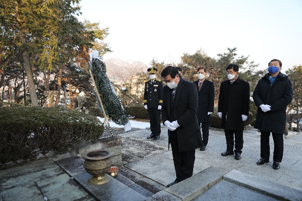 나주시의회 현충탑, 정렬사 참배 및 시무식